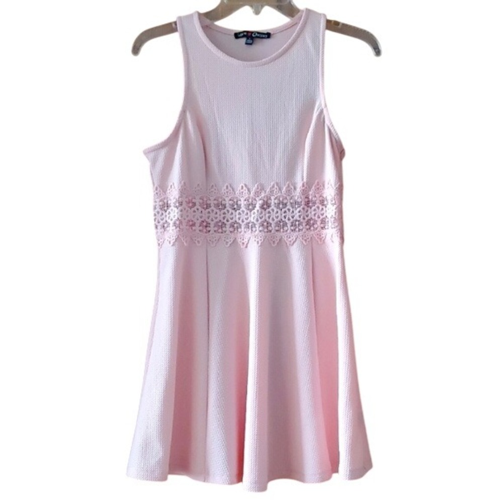 Love Chesley Juniors Large Light Pink Sleeveless Dress With Lace Inset